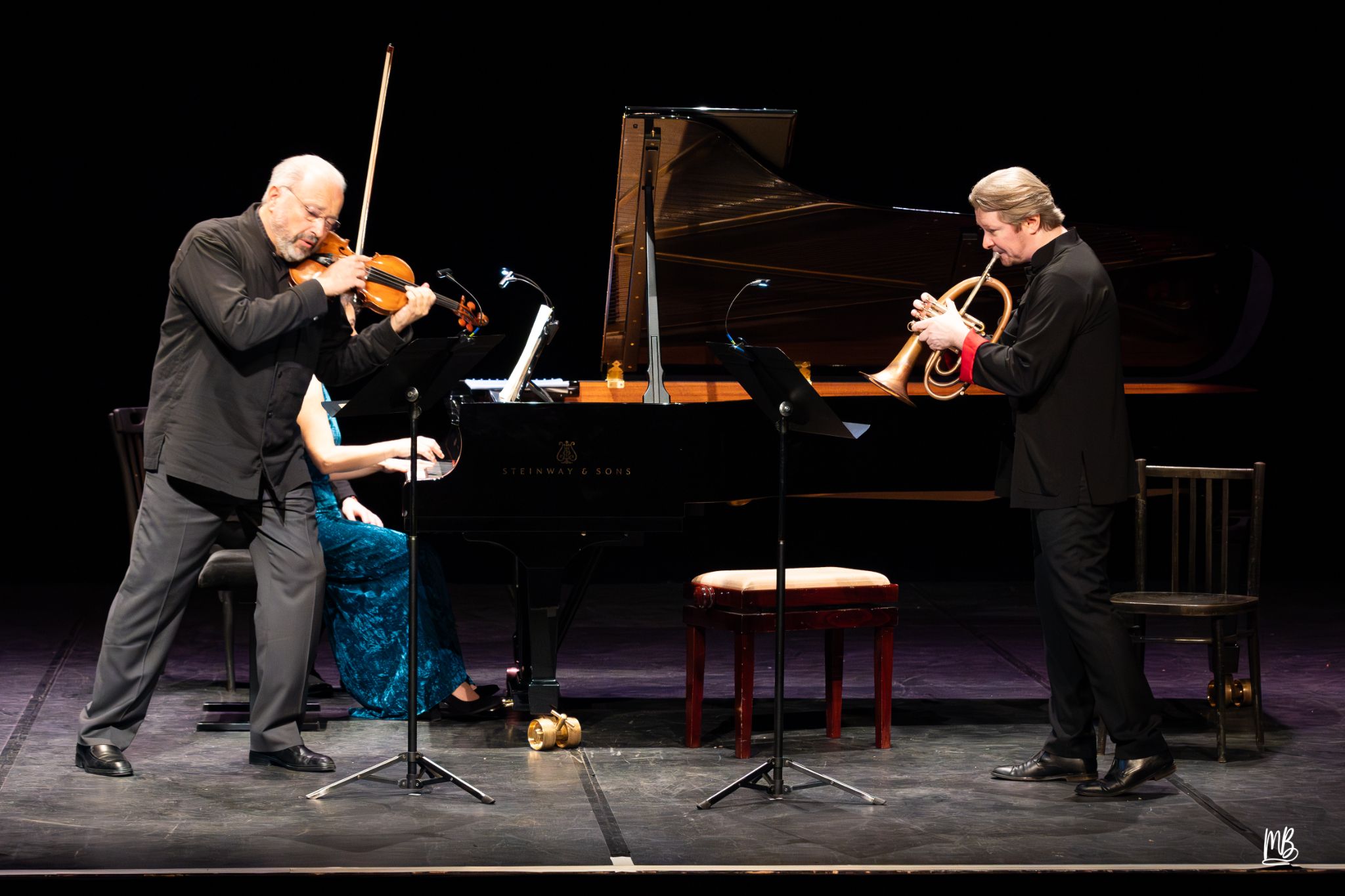 20241020   Vibration(s)   MB 27